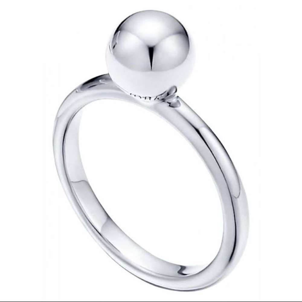Sterling silver 8mm ball ring size 5